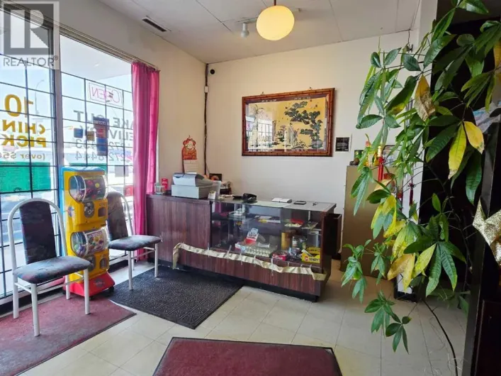 A, 4707 17 Avenue SE, Calgary