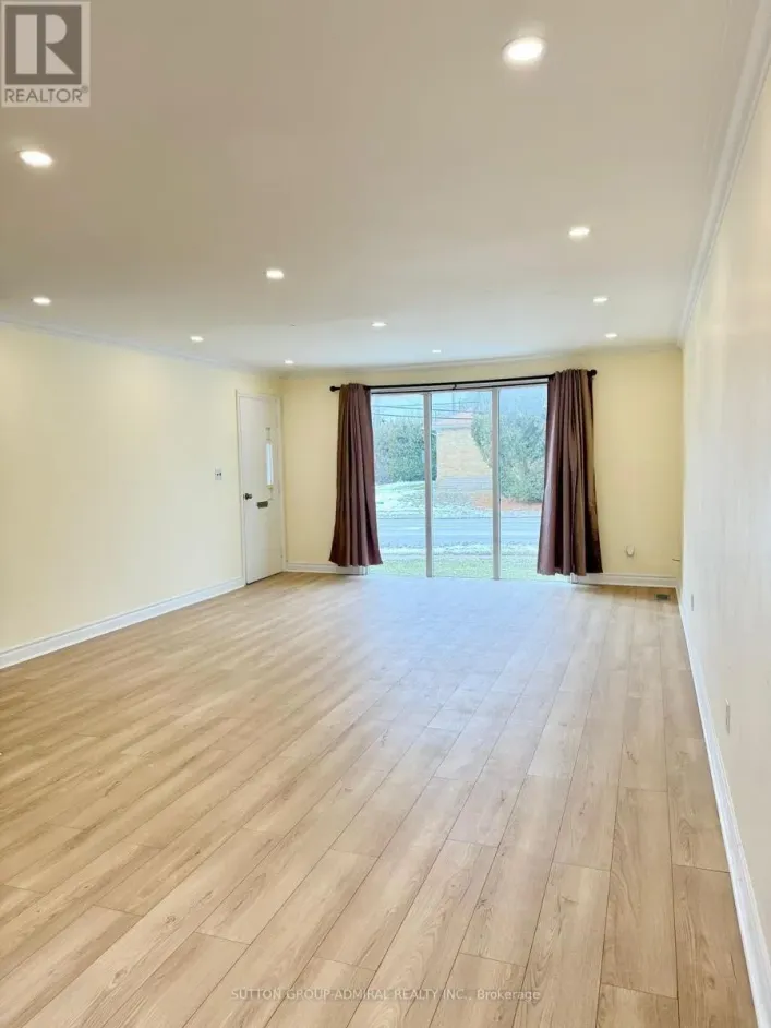 A - 61 PARKSIDE DRIVE, Newmarket