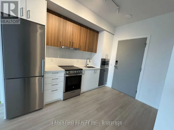 A 702 - 30 UPPER MALL WAY, Vaughan