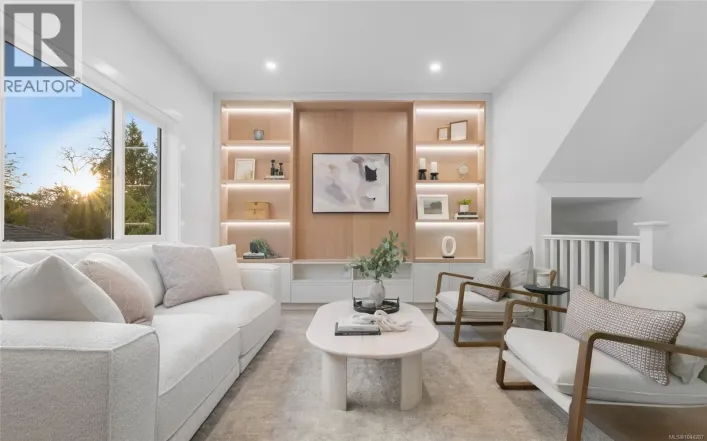 A 786 St. Patrick St, Oak Bay