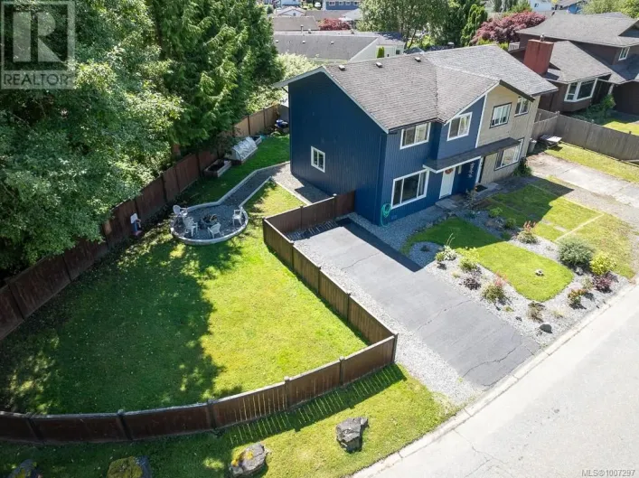 A 9477 Scott St, Port Hardy