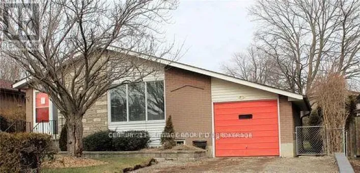 A - 971 VISTULA DRIVE, Pickering