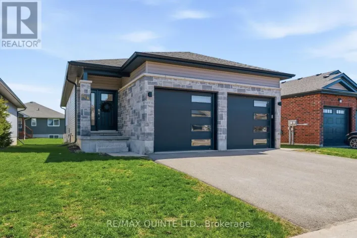 A & B - 86 ALDERSGATE DRIVE W, Belleville