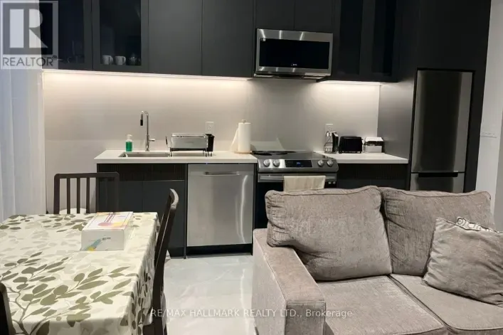 A (LOWER) - 125 FLORENCE AVENUE, Toronto