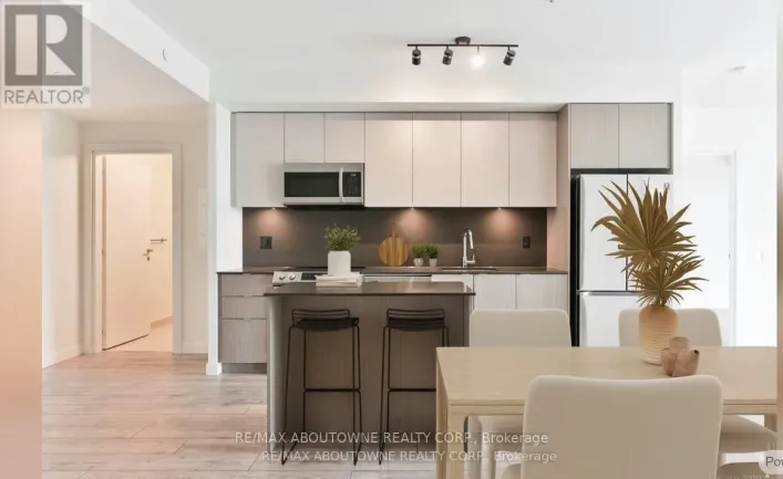 A01208 - 125 BRONTE ROAD, Oakville
