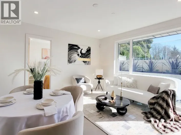 A-2141 JEFFERSON AVENUE, West Vancouver