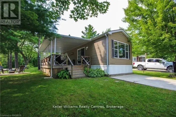 A28 - 13 SOUTHLINE AVENUE, Huron-Kinloss