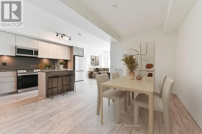 A303 - 125 BRONTE ROAD, Oakville