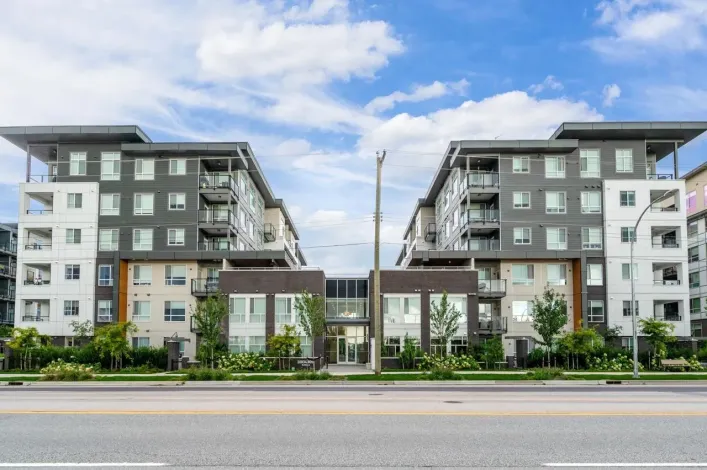 A310 20834 80 AVENUE, Langley