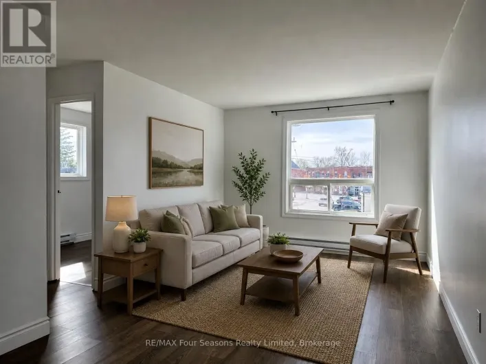A4 - 206 PERRY STREET, Clearview