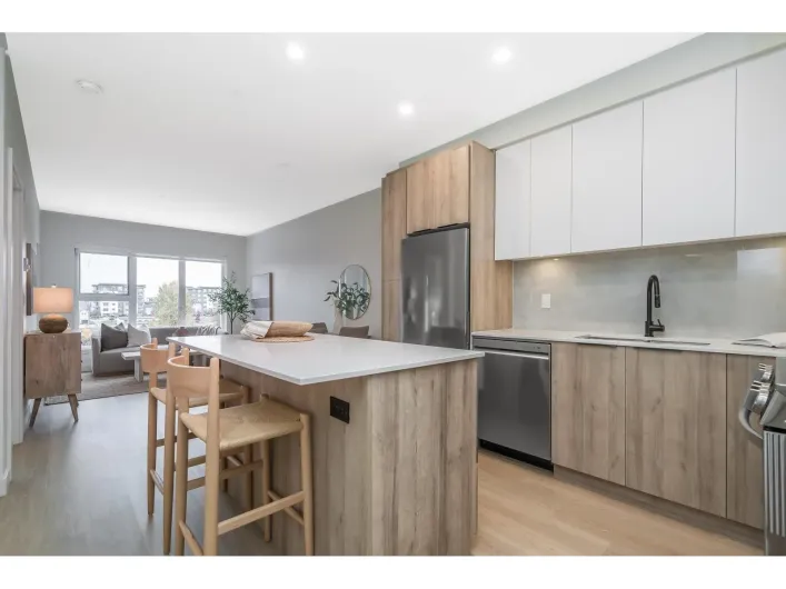 A411 7980 206A STREET, Langley