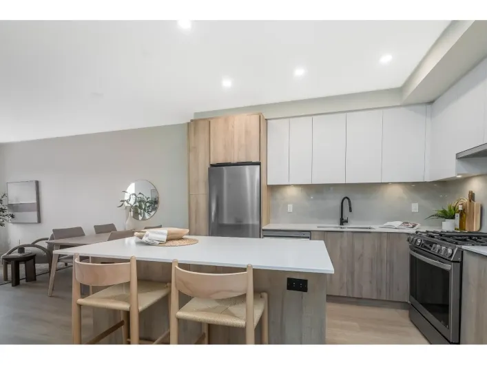 A411 7980 206A STREET, Langley