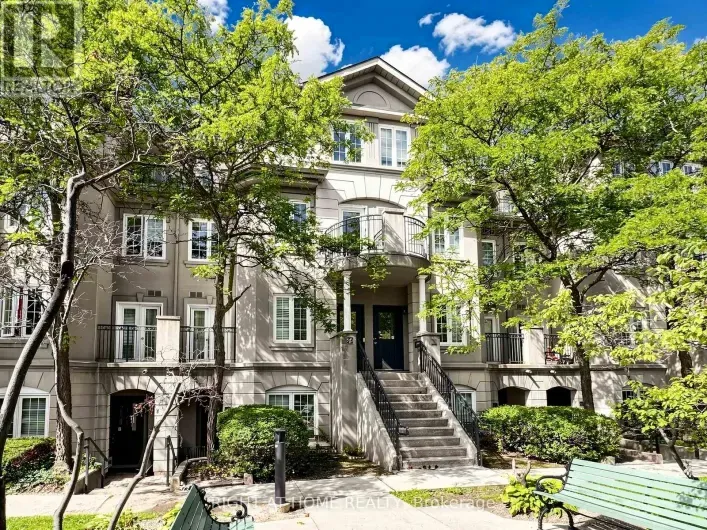 Row / Townhouse for sale: A50 - 108 FINCH AVENUE W, Toronto