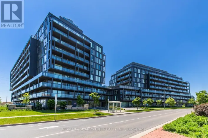 A802 - 3210 DAKOTA COMMON, Burlington