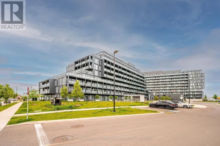 A805 - 3210 DAKOTA COMMON, Burlington