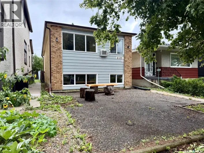 House for sale: A/B 2123 Reynolds STREET, Regina