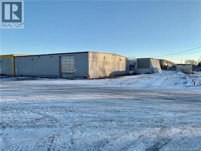 A-B, 4008 Landry Avenue, Rural Red Deer County