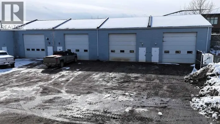 A,B,C,D, 5946 3 Avenue, Edson