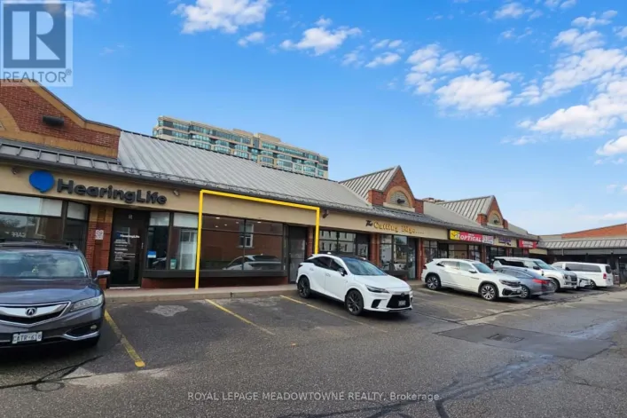 AM6 - 15 MARTIN STREET, Milton