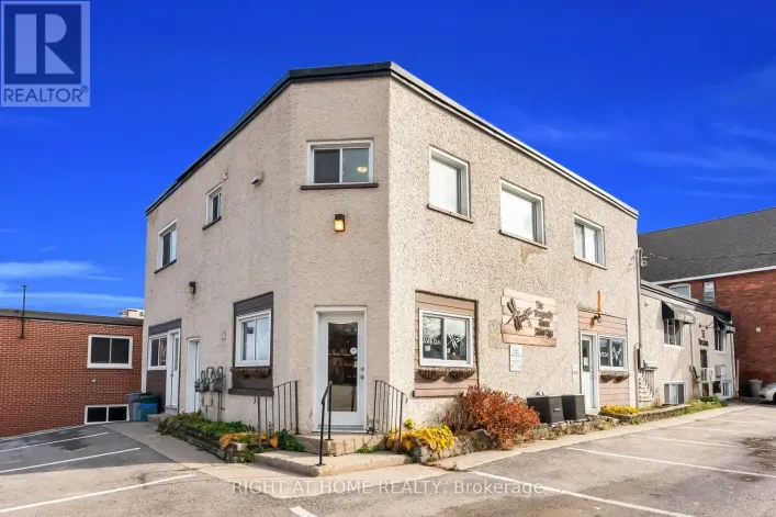 APARTMENT A - 32 MATCHEDASH STREET N, Orillia