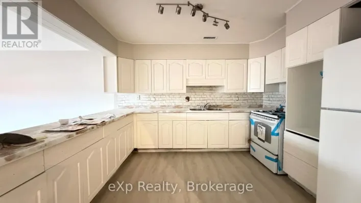 APT 1 - 2 KING STREET, Quinte West