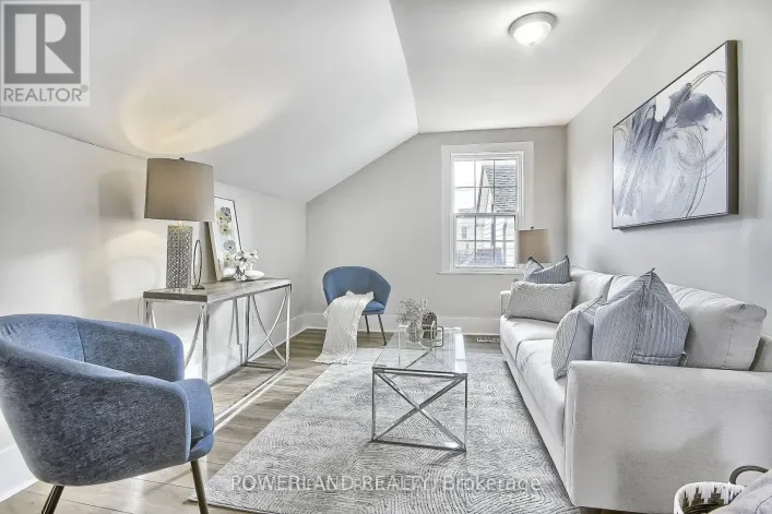 APT #2 - 202 PROSPECT STREET W, Newmarket