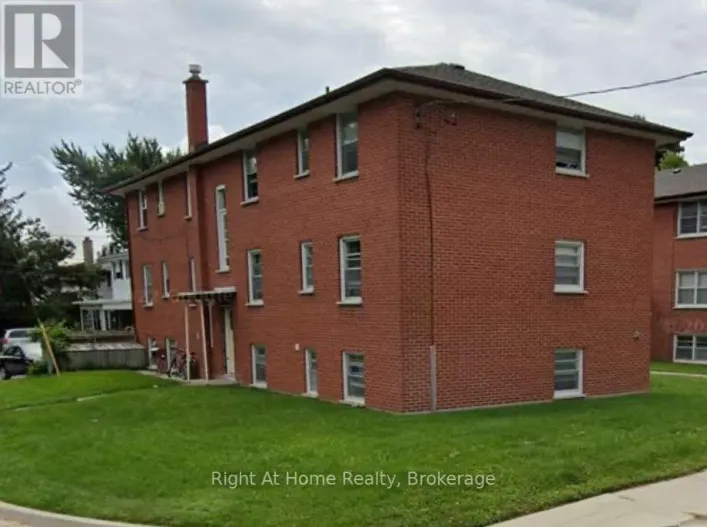 APT. 4 - 119 ROSSLAND ROAD E, Oshawa