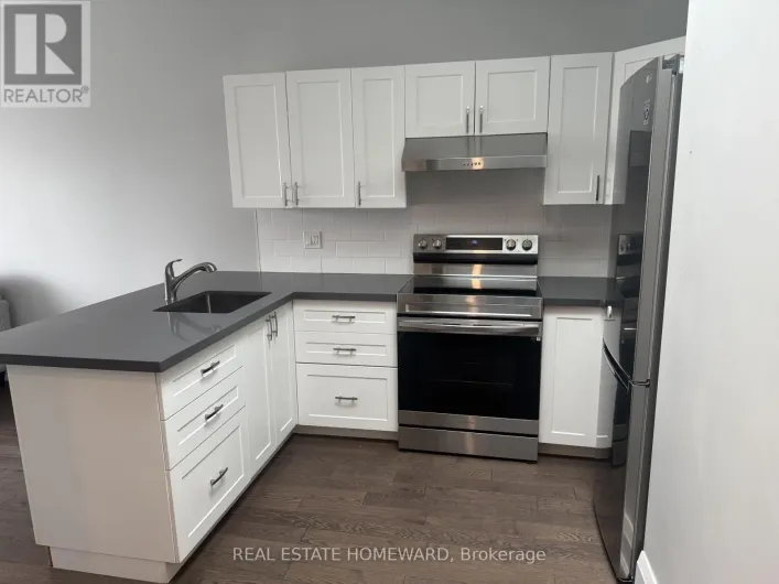 APT 4 - 611 DANFORTH AVENUE, Toronto
