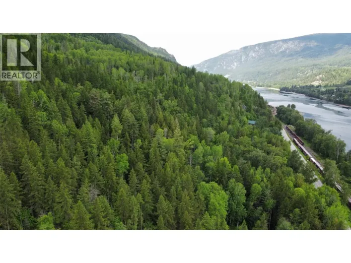 Arrow Lake 10 Lot Package Arrow Lakes Drive, Castlegar