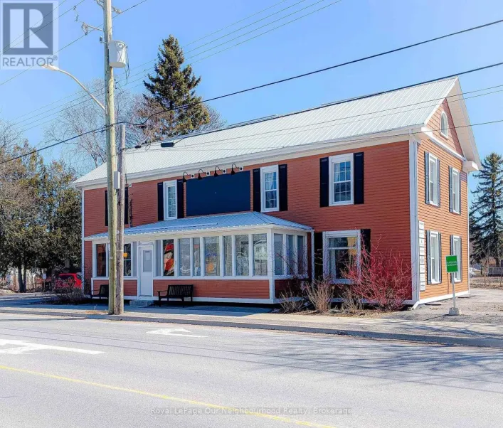 B - 1 LAKE STREET, Prince Edward County