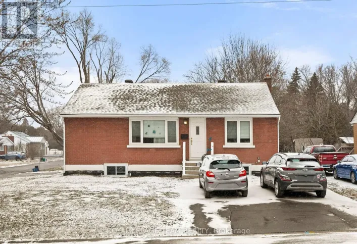 B - 1 STEEL STREET, Ottawa