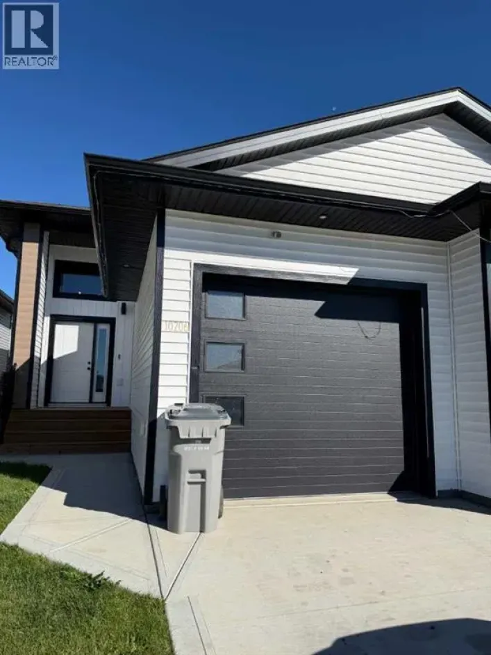 B, 10206 128 Avenue, Grande Prairie