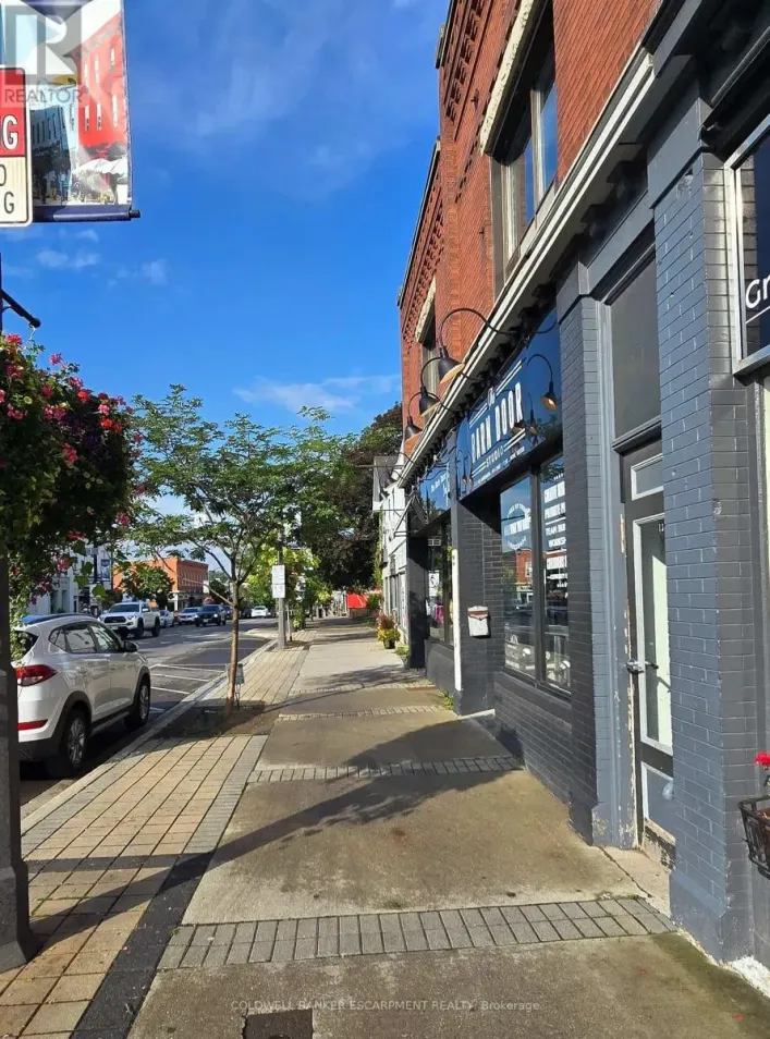 B - 154 MAIN STREET E, Milton
