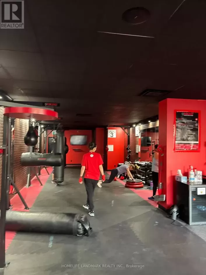 B - 1560 BAYVIEW AVENUE W, Toronto