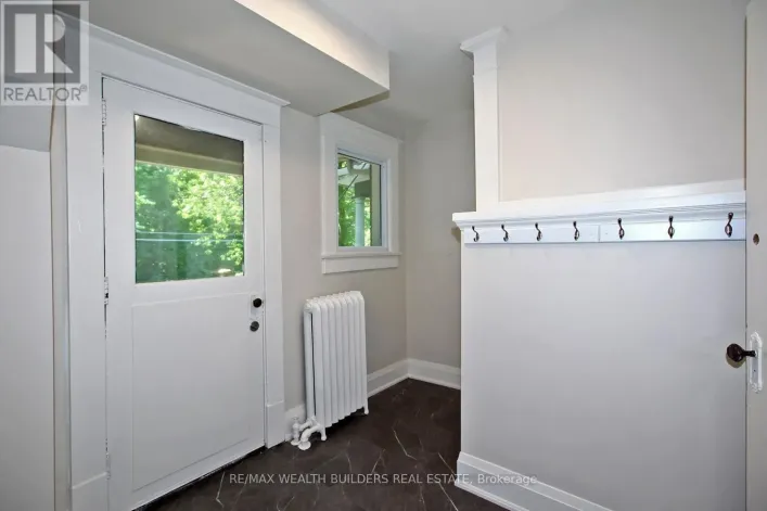 B - 163 PARKSIDE DRIVE, Toronto