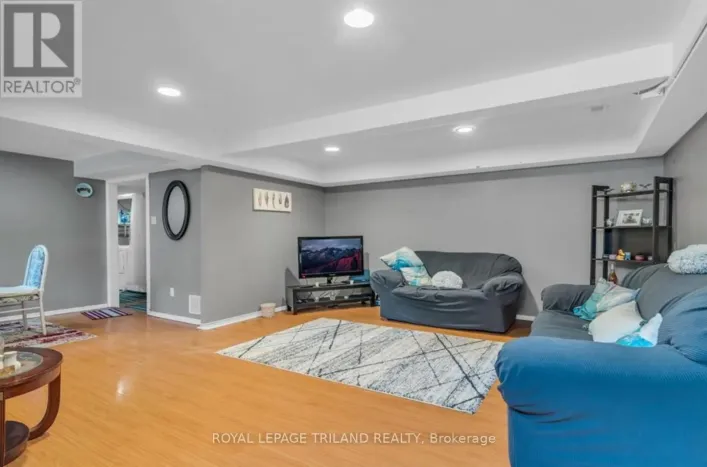 B - 197A CEDARVALE CRESCENT, Waterloo