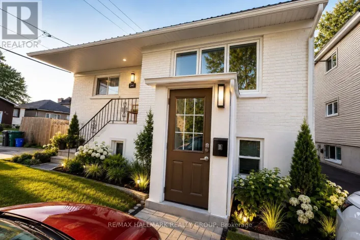 B - 241 FERLAND STREET, Ottawa
