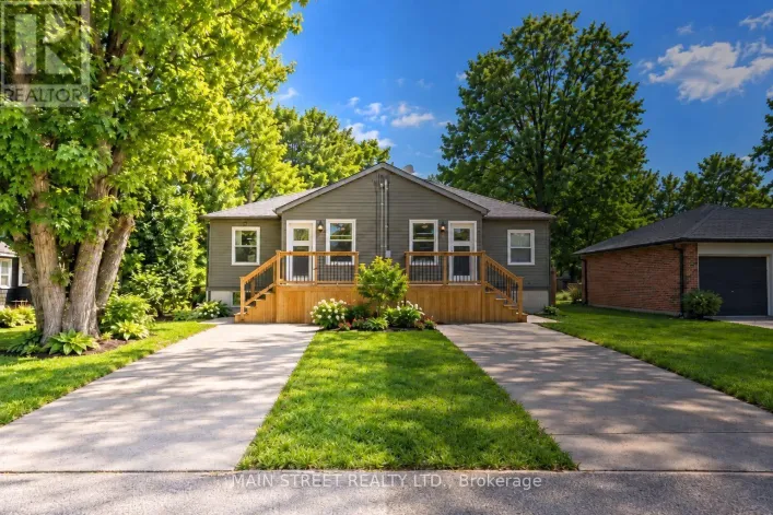 B - 27 JACKSONS POINT AVENUE, Georgina