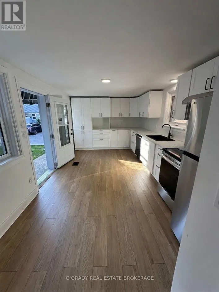 B - 30 JAMES STREET E, Brockville