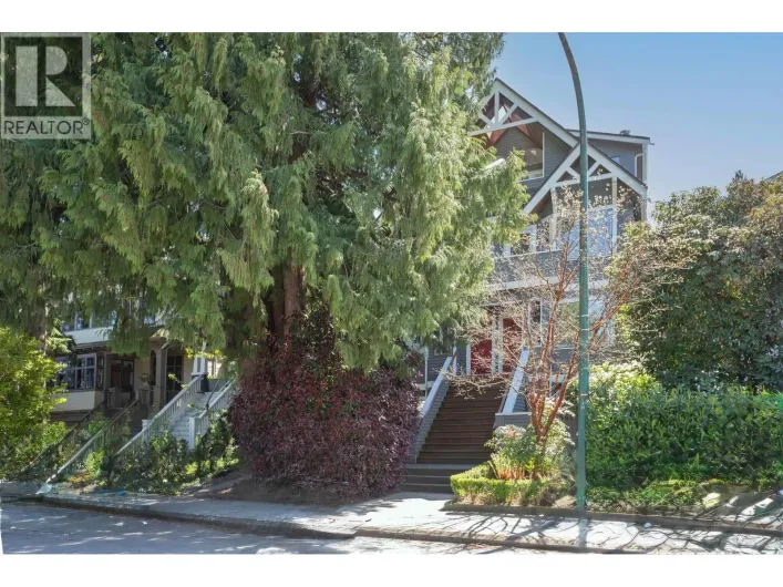 B 3546 POINT GREY ROAD, Vancouver