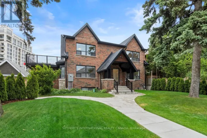 B - 44 LARKIN AVENUE, Toronto