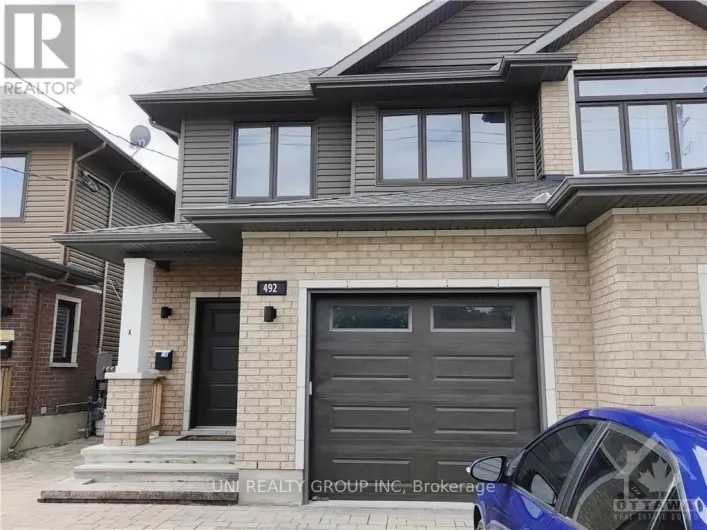 B - 492 MOODIE DRIVE, Ottawa