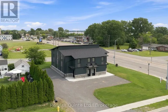 B - 5 SIENNA AVENUE, Belleville