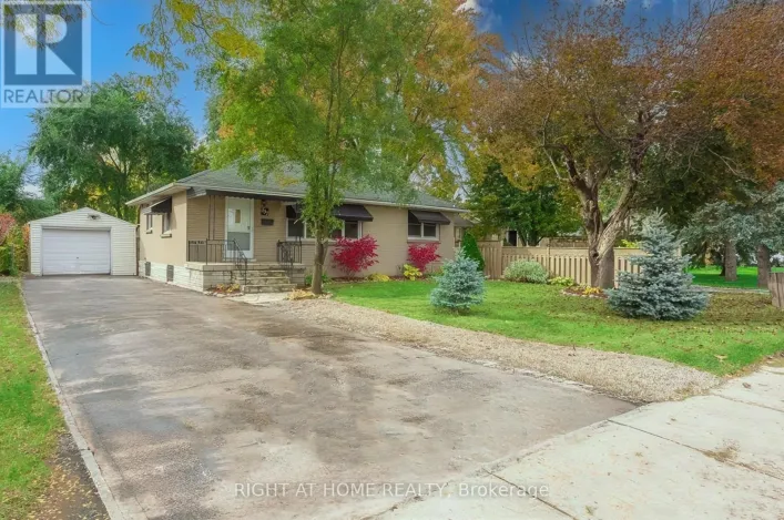 House for rent: B - 537 CLARKE ROAD, London East