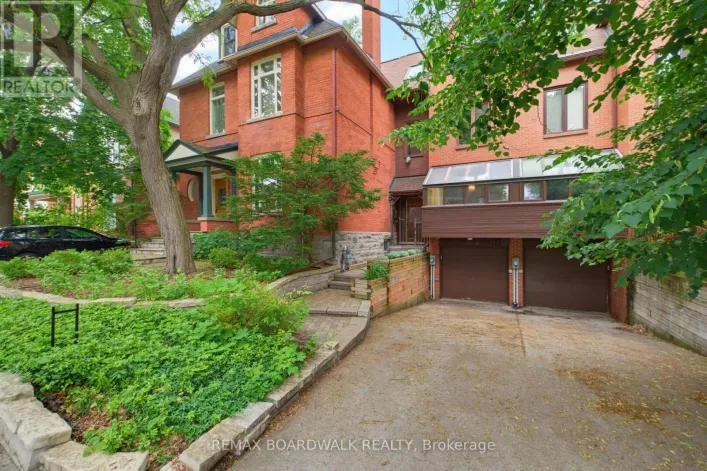 B - 595 BESSERER STREET, Ottawa