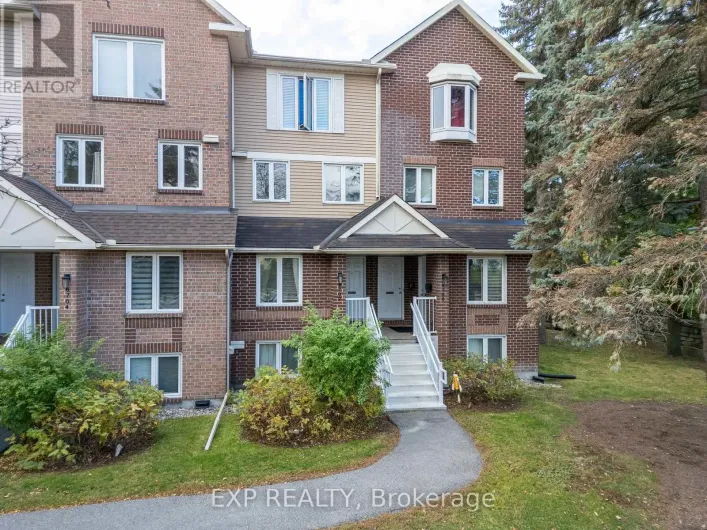 Row / Townhouse for sale: B - 6702 JEANNE D'ARC BOULEVARD N, Ottawa