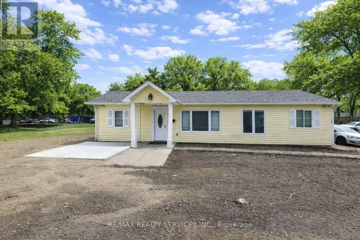 B - 698 HIGHWAY 6 HIGHWAY, Hamilton