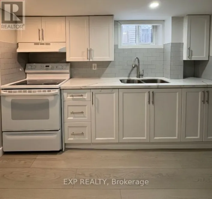 B - 70 MARLIN COURT, Newmarket