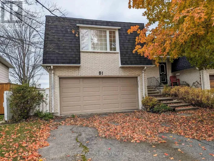 B - 81 CRAIG HENRY DRIVE, Ottawa