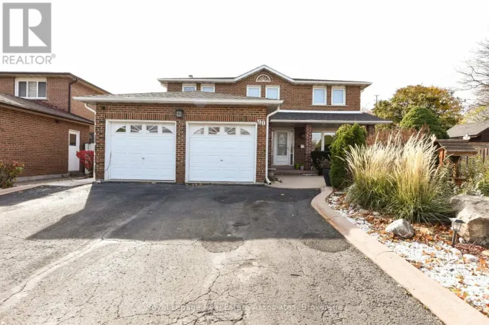 B - 90 PROFESSOR'S LAKE PARKWAY, Brampton